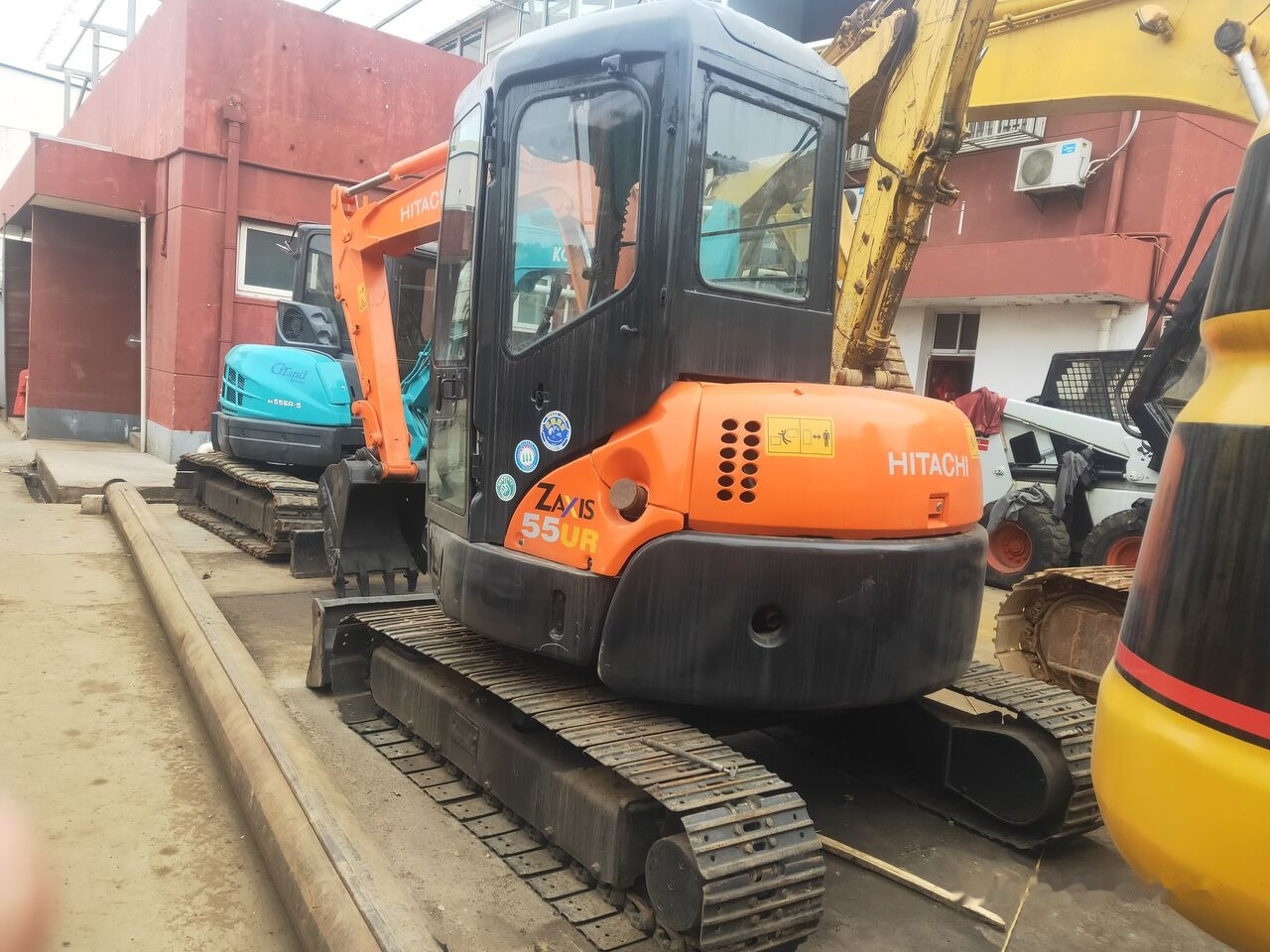 Hitachi ZX55 - Miniekskavaator: pilt 2 Hitachi ZX55 - Miniekskavaator: pilt 2