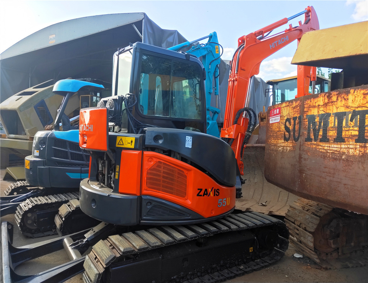 Hitachi ZX55UR - Miniekskavaator: pilt 1 Hitachi ZX55UR - Miniekskavaator: pilt 1