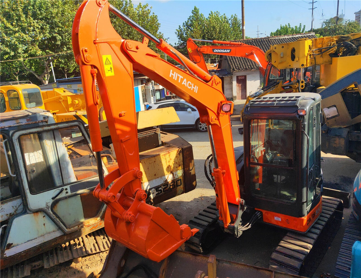 Hitachi ZX55UR - Miniekskavaator: pilt 2 Hitachi ZX55UR - Miniekskavaator: pilt 2