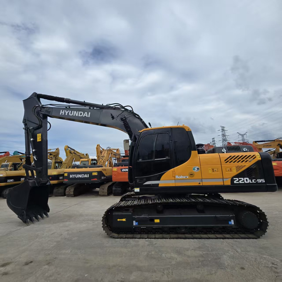 Hyundai R220LC-9S - Lintekskavaator: pilt 1 Hyundai R220LC-9S - Lintekskavaator: pilt 1