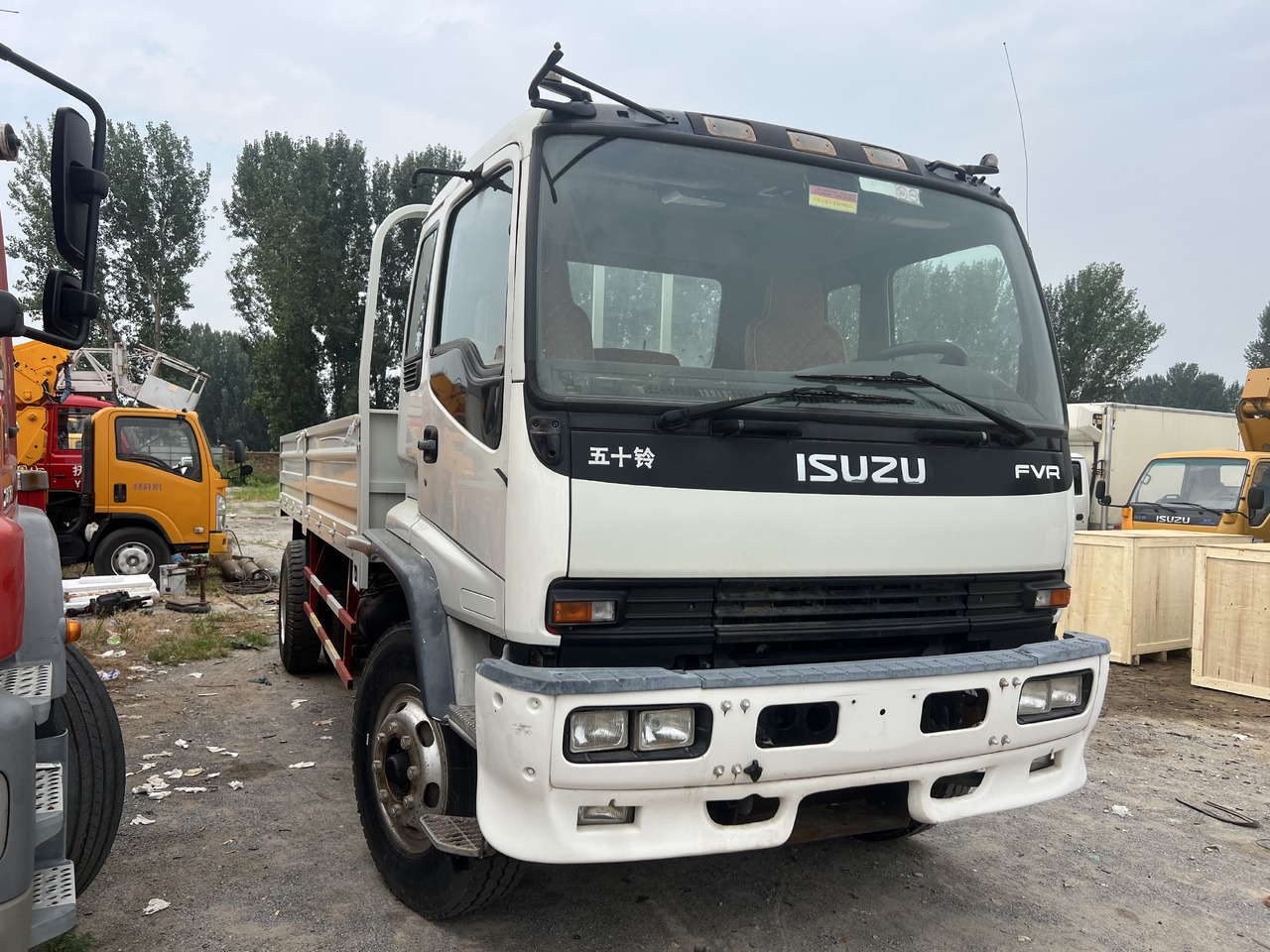 ISUZU Cargo truck - Kallurauto: pilt 3 ISUZU Cargo truck - Kallurauto: pilt 3