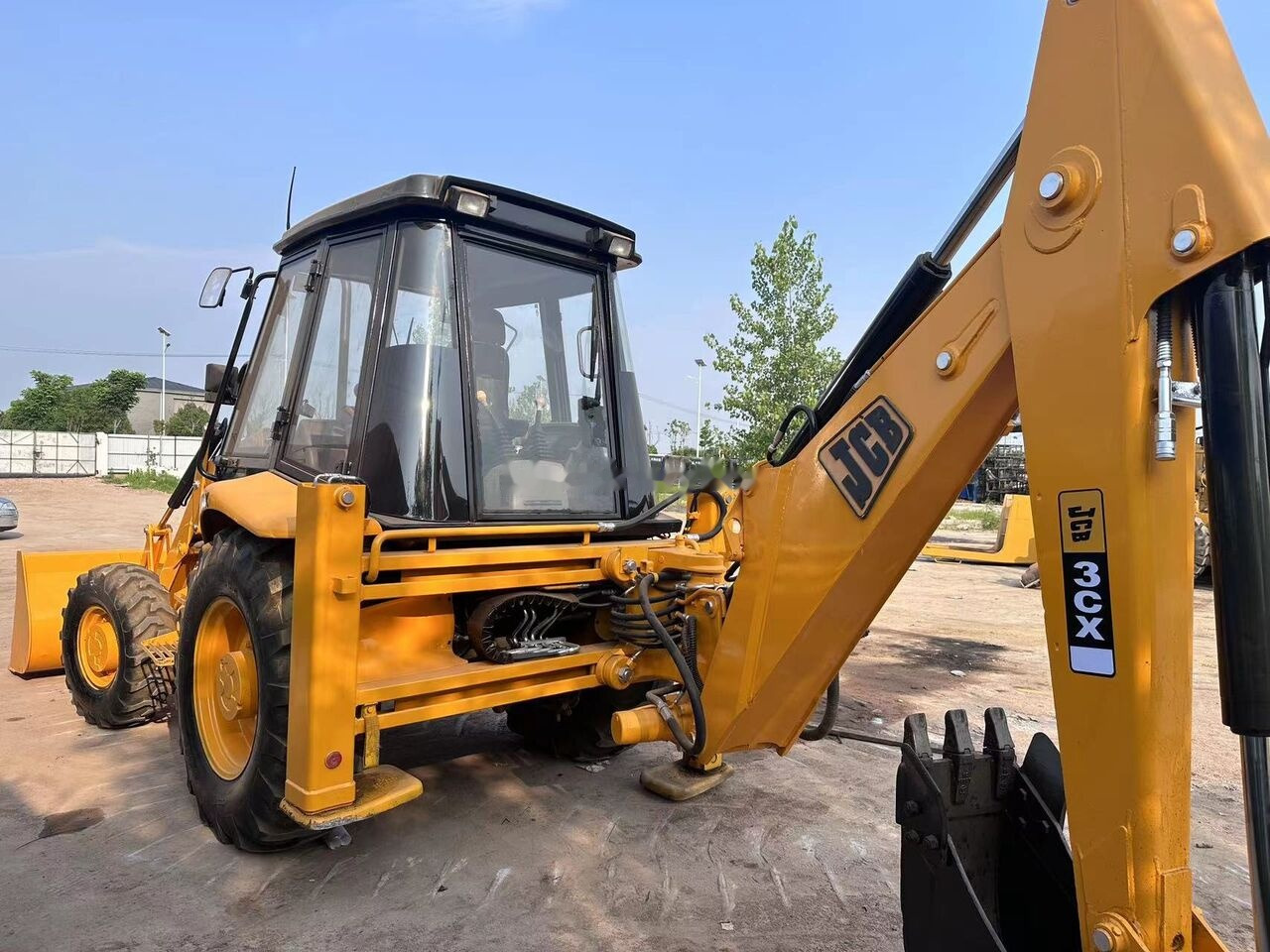 JCB 3CX - Ekskavaator-laadur: pilt 3 JCB 3CX - Ekskavaator-laadur: pilt 3
