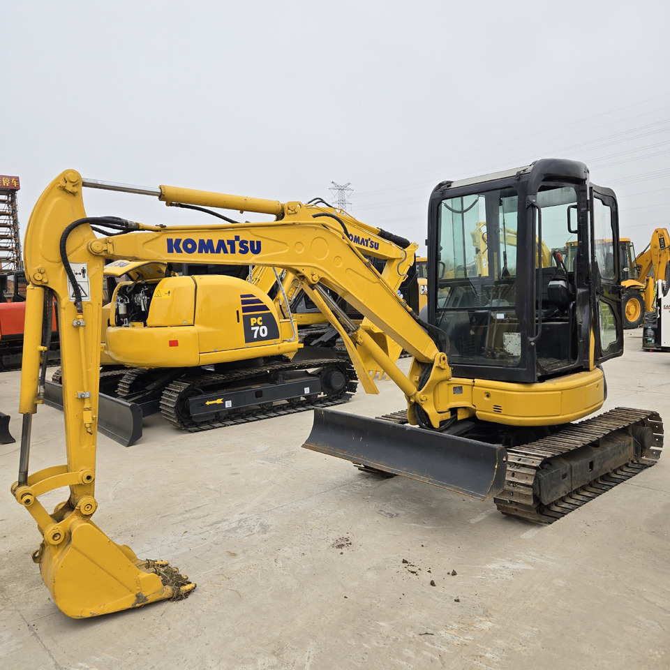 KOMATSU PC35MR - Miniekskavaator: pilt 4 KOMATSU PC35MR - Miniekskavaator: pilt 4