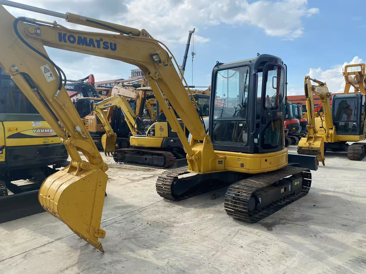 KOMATSU PC55MR - Miniekskavaator: pilt 4 KOMATSU PC55MR - Miniekskavaator: pilt 4