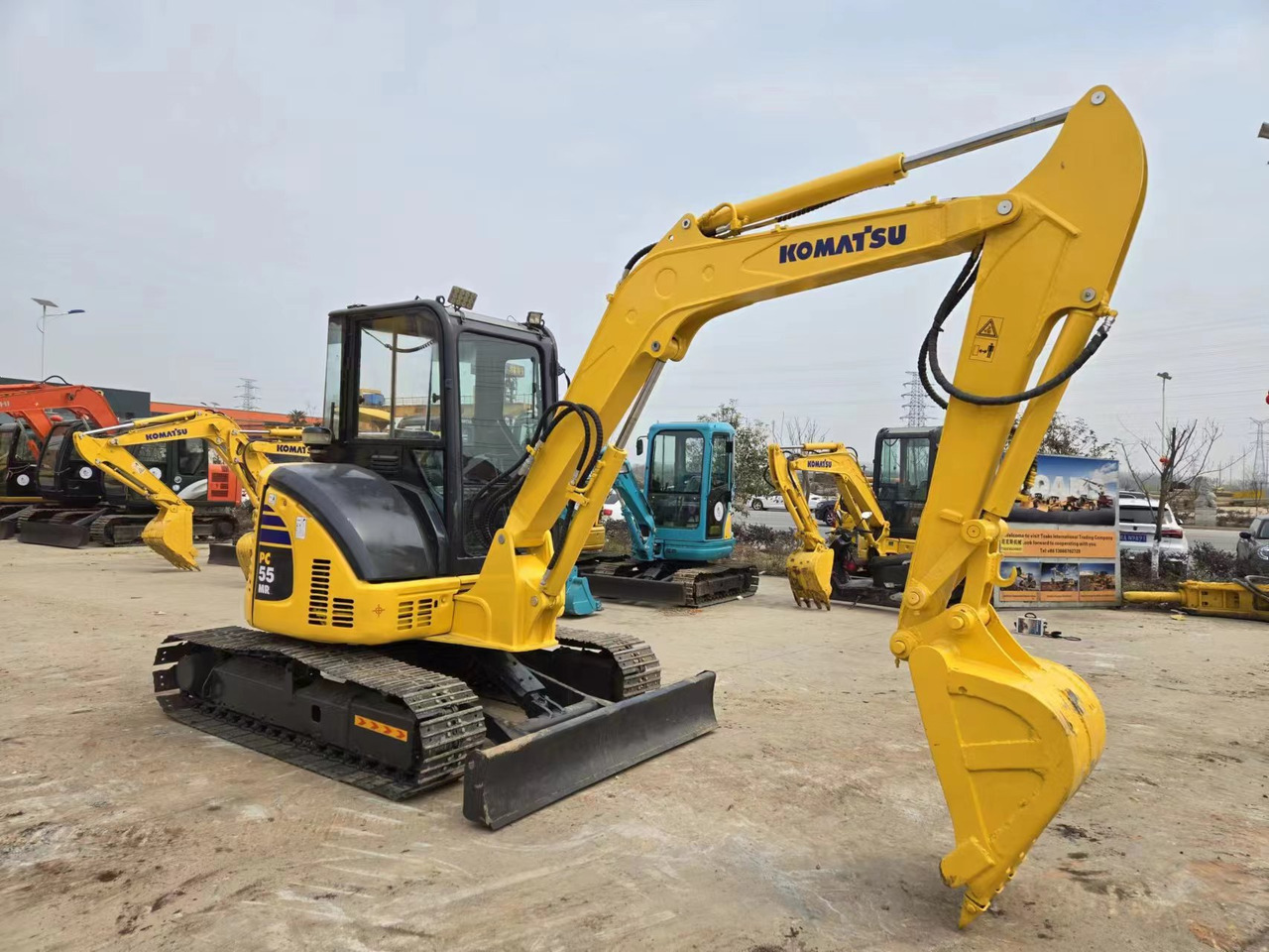 KOMATSU PC55MR - Miniekskavaator: pilt 4 KOMATSU PC55MR - Miniekskavaator: pilt 4