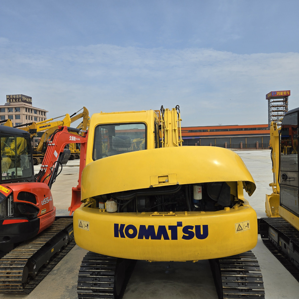 KOMATSU PC60 - Miniekskavaator: pilt 3 KOMATSU PC60 - Miniekskavaator: pilt 3