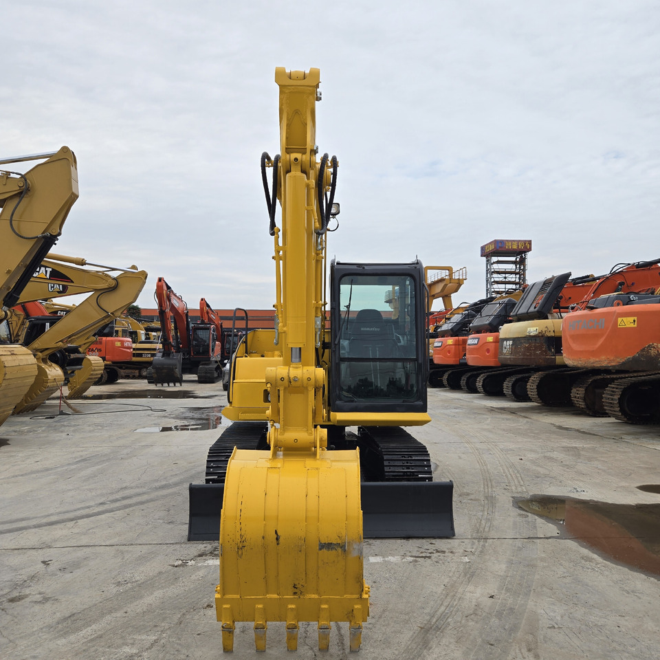 KOMATSU PC70-8 - Miniekskavaator: pilt 4 KOMATSU PC70-8 - Miniekskavaator: pilt 4