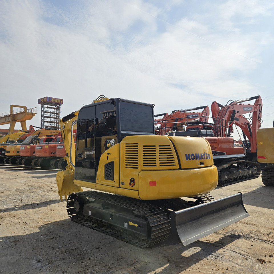 KOMATSU PC70-8 - Miniekskavaator: pilt 5 KOMATSU PC70-8 - Miniekskavaator: pilt 5