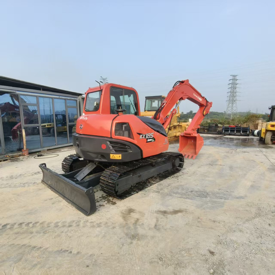 KUBOTA KX185 - Ekskavaator: pilt 1 KUBOTA KX185 - Ekskavaator: pilt 1