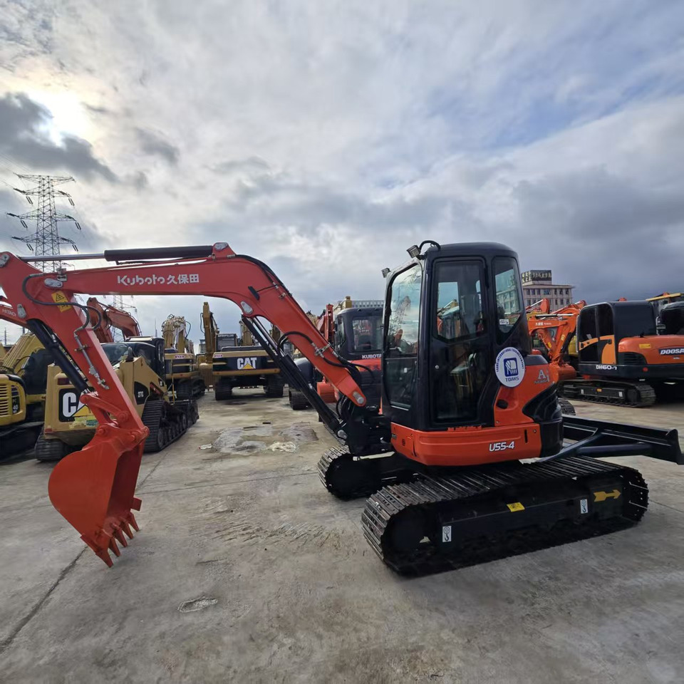 KUBOTA U55-4 - Miniekskavaator: pilt 1 KUBOTA U55-4 - Miniekskavaator: pilt 1