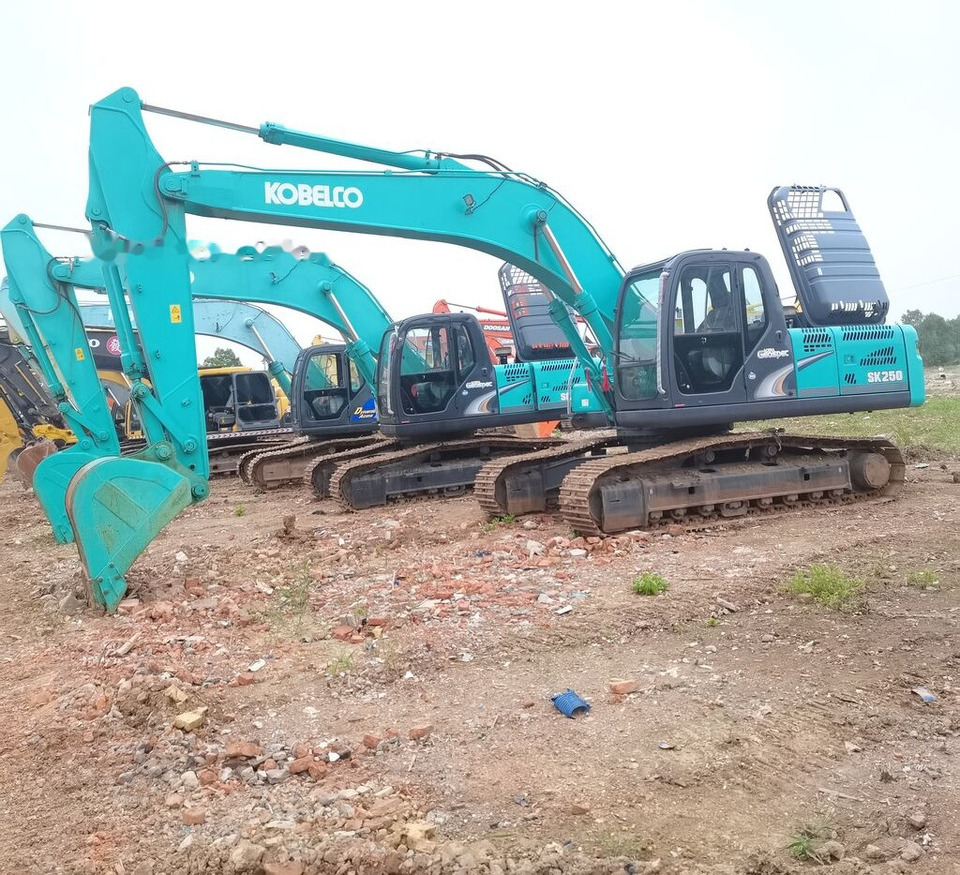 Kobelco SK250 - Lintekskavaator: pilt 2 Kobelco SK250 - Lintekskavaator: pilt 2