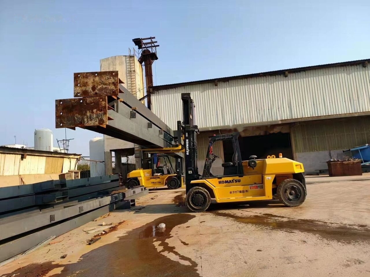 Diiseltõstuk Komatsu FD150: pilt 11