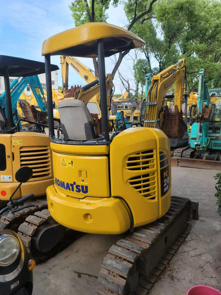 Komatsu PC20MR - Miniekskavaator: pilt 4 Komatsu PC20MR - Miniekskavaator: pilt 4