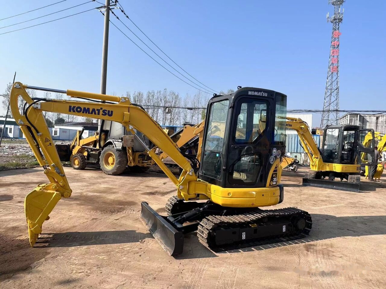 Komatsu PC35 - Miniekskavaator: pilt 3 Komatsu PC35 - Miniekskavaator: pilt 3