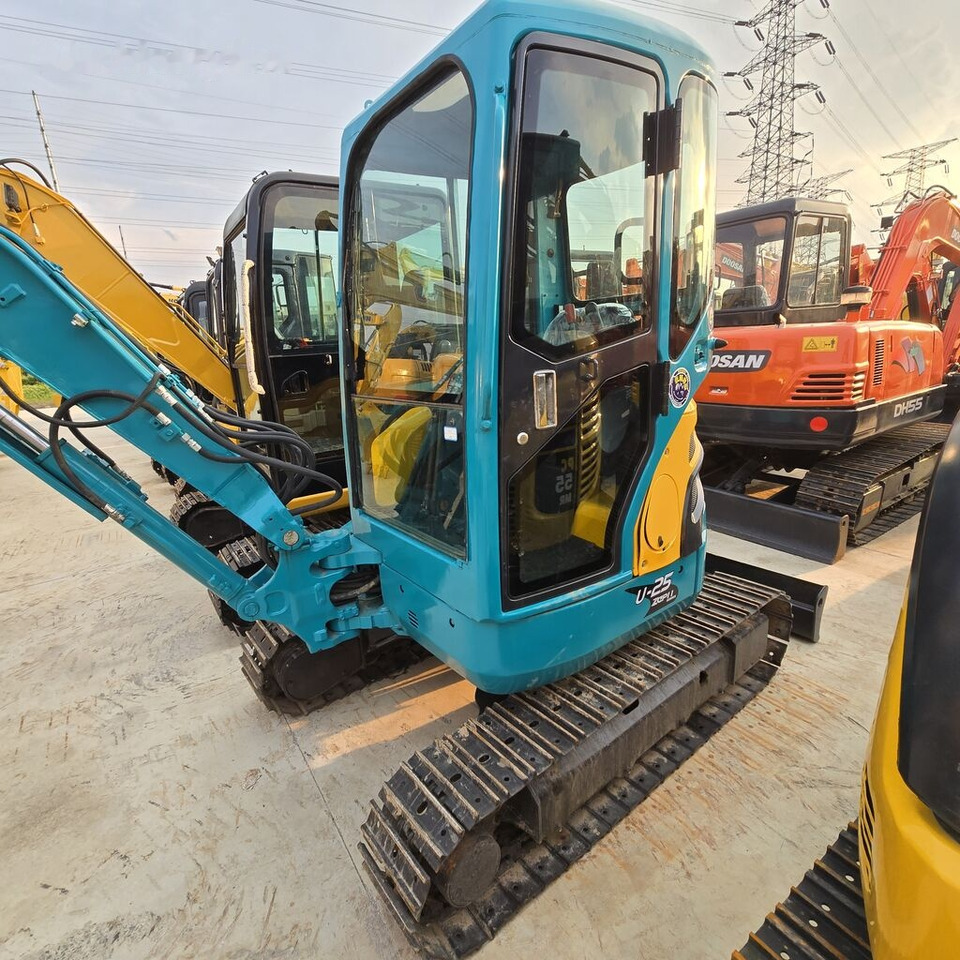 Kubota U25S - Miniekskavaator: pilt 3 Kubota U25S - Miniekskavaator: pilt 3