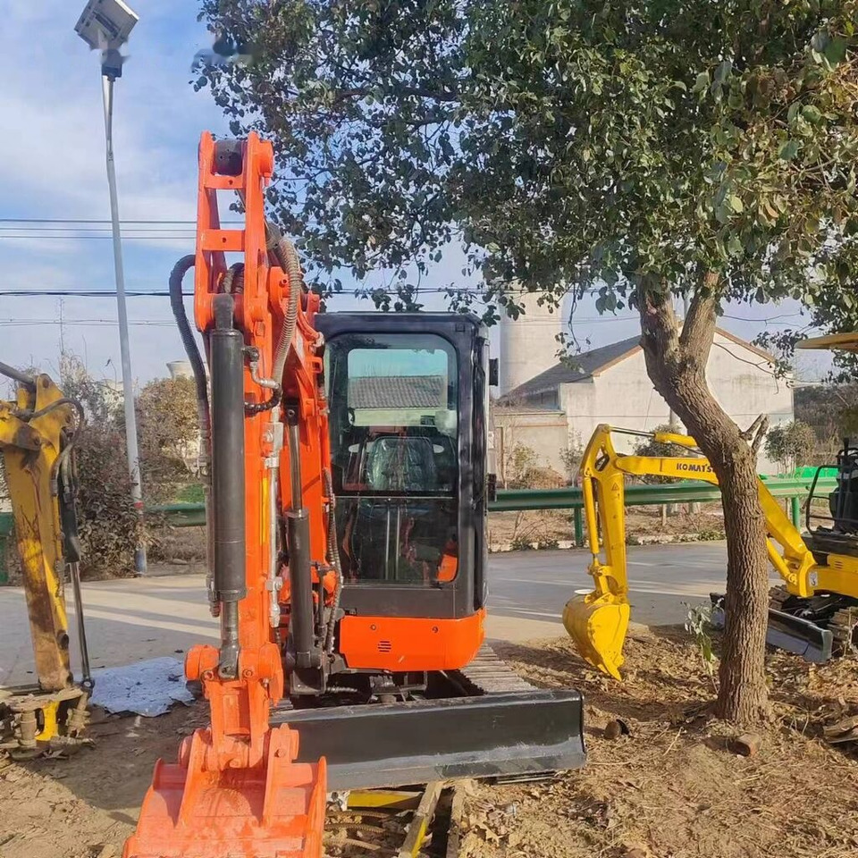 Kubota U30 - Miniekskavaator: pilt 4 Kubota U30 - Miniekskavaator: pilt 4