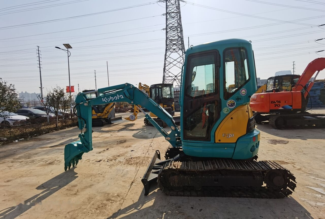 Kubota U30 - Miniekskavaator: pilt 4 Kubota U30 - Miniekskavaator: pilt 4