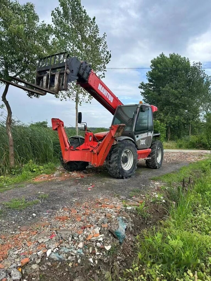 Manitou MT1740 - Teleskooplaadur: pilt 4 Manitou MT1740 - Teleskooplaadur: pilt 4