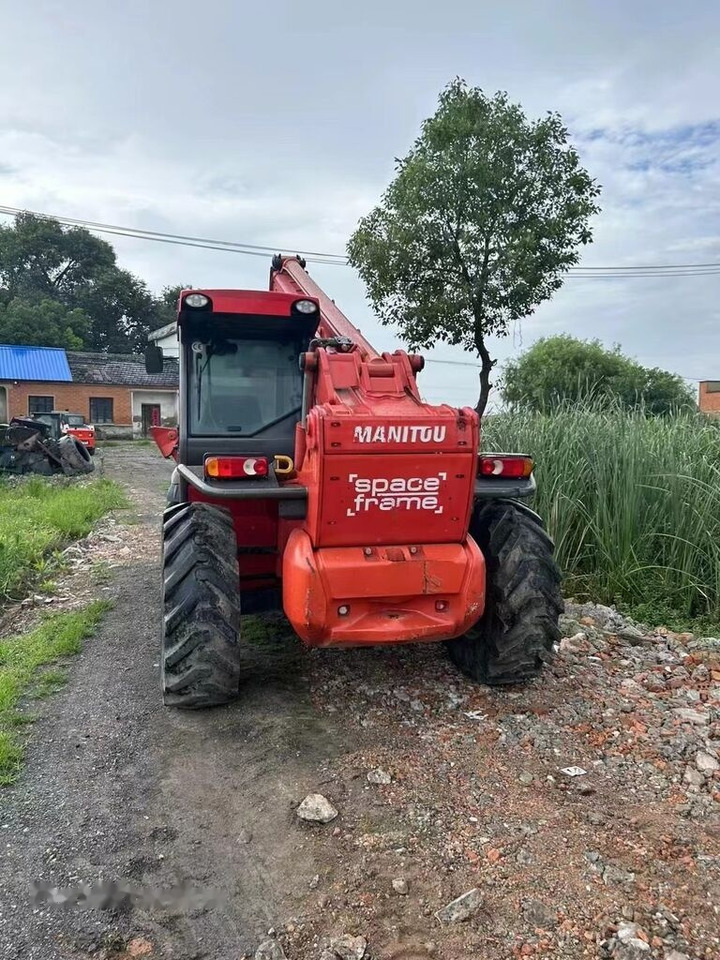 Manitou MT1740 - Teleskooplaadur: pilt 2 Manitou MT1740 - Teleskooplaadur: pilt 2