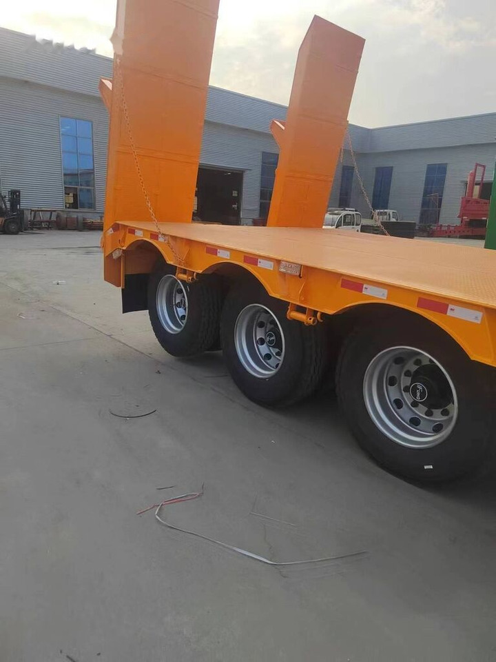 New low bed semi-tralier - Madal platvormpoolhaagis: pilt 1 New low bed semi-tralier - Madal platvormpoolhaagis: pilt 1