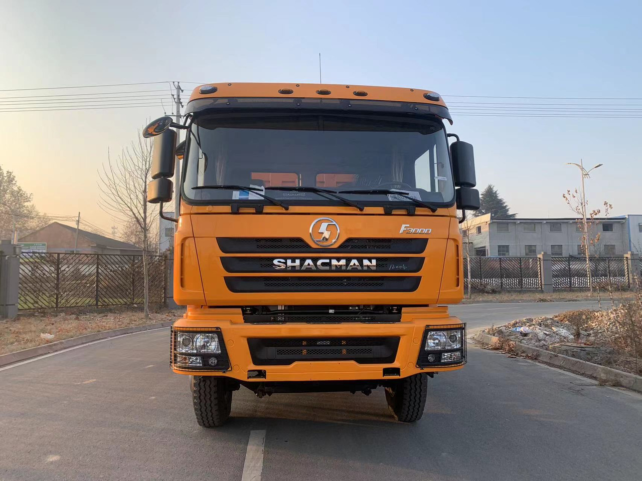 SHACMAN F3000 6x4 - Kallurauto: pilt 2 SHACMAN F3000 6x4 - Kallurauto: pilt 2