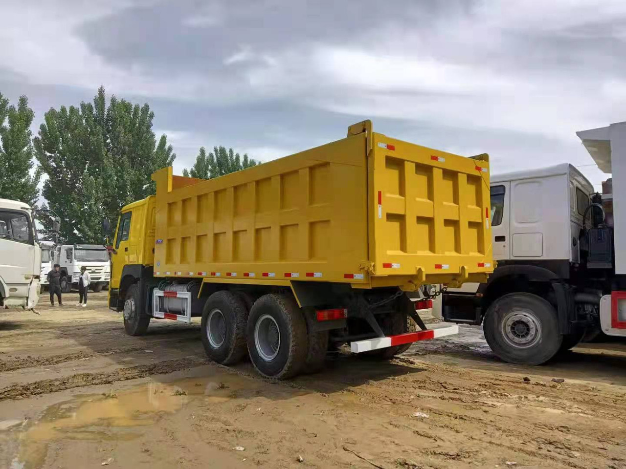 SINOTRUK HOWO - Kallurauto: pilt 3 SINOTRUK HOWO - Kallurauto: pilt 3