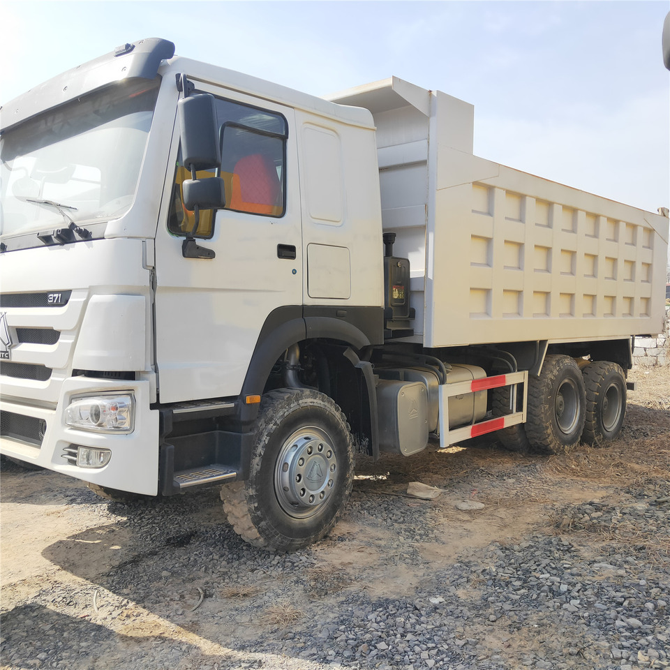 SINOTRUK HOWO - Kallurauto: pilt 3 SINOTRUK HOWO - Kallurauto: pilt 3