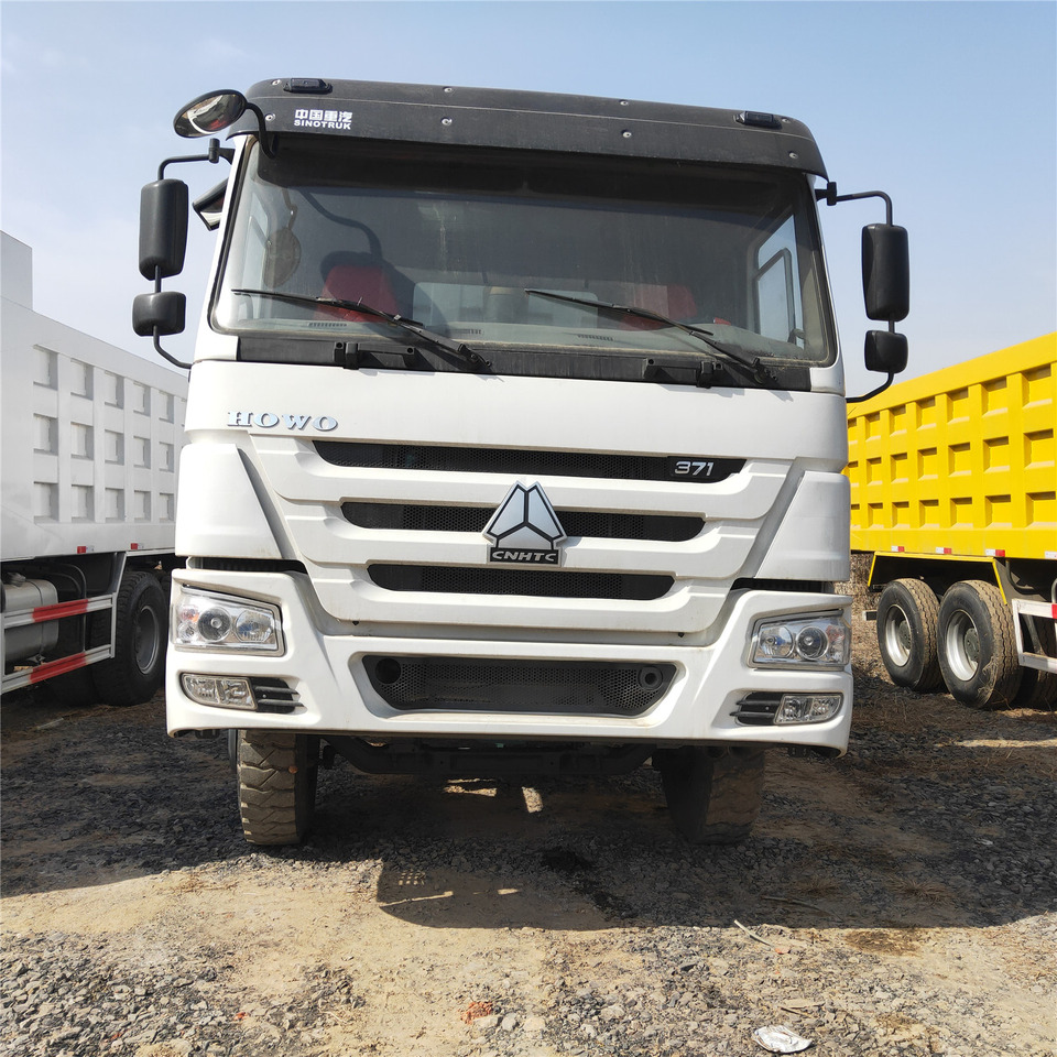 SINOTRUK HOWO - Kallurauto: pilt 1 SINOTRUK HOWO - Kallurauto: pilt 1