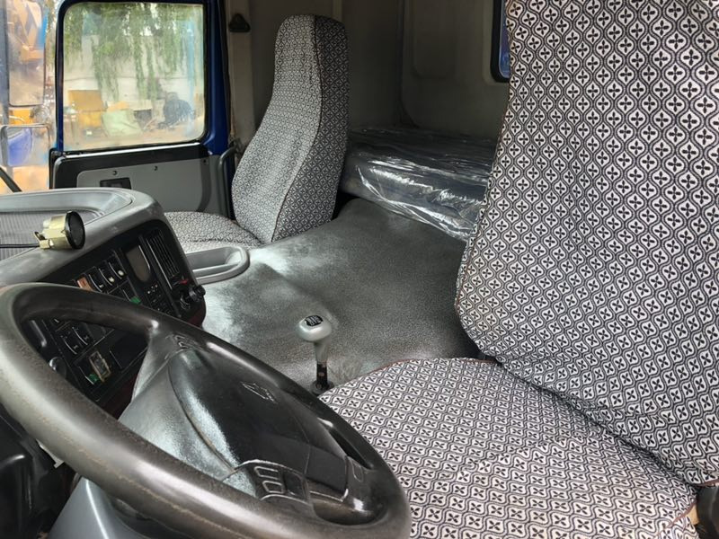 SINOTRUK HOWO - Kallurauto: pilt 5 SINOTRUK HOWO - Kallurauto: pilt 5