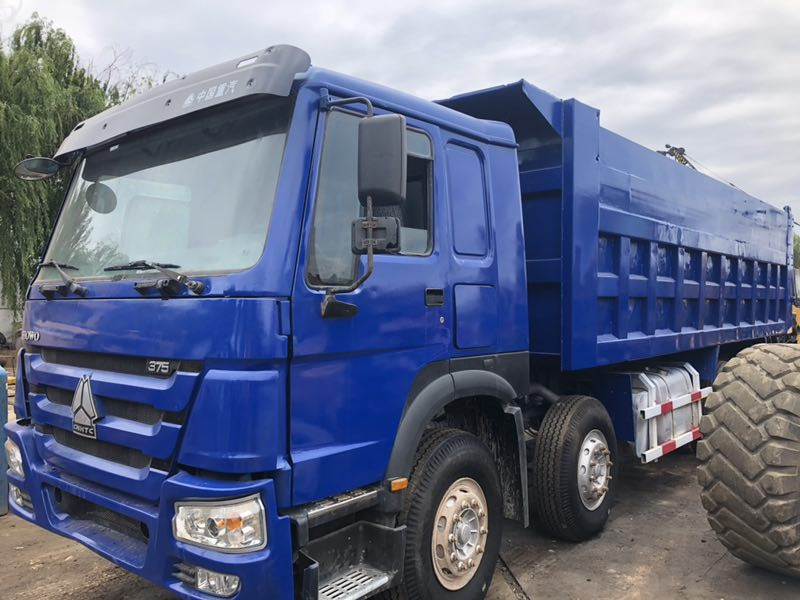 SINOTRUK HOWO - Kallurauto: pilt 1 SINOTRUK HOWO - Kallurauto: pilt 1