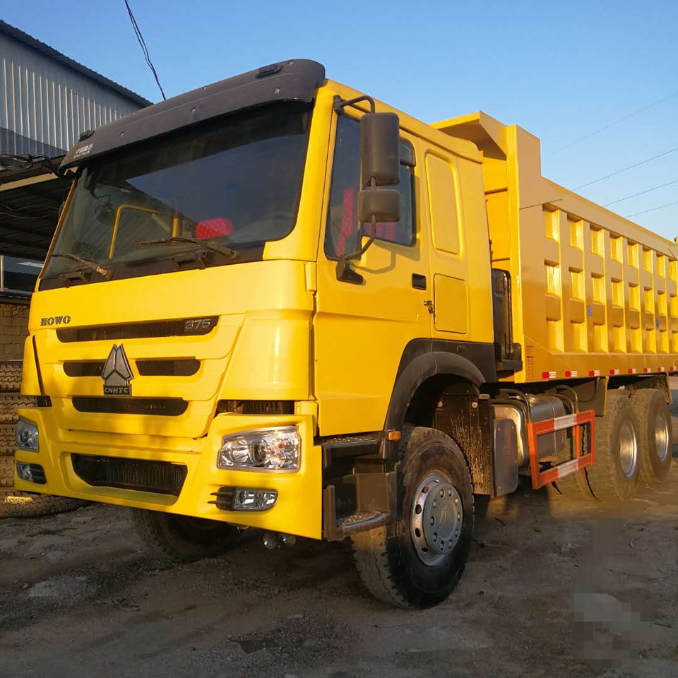 SINOTRUK HOWO - Kallurauto: pilt 2 SINOTRUK HOWO - Kallurauto: pilt 2