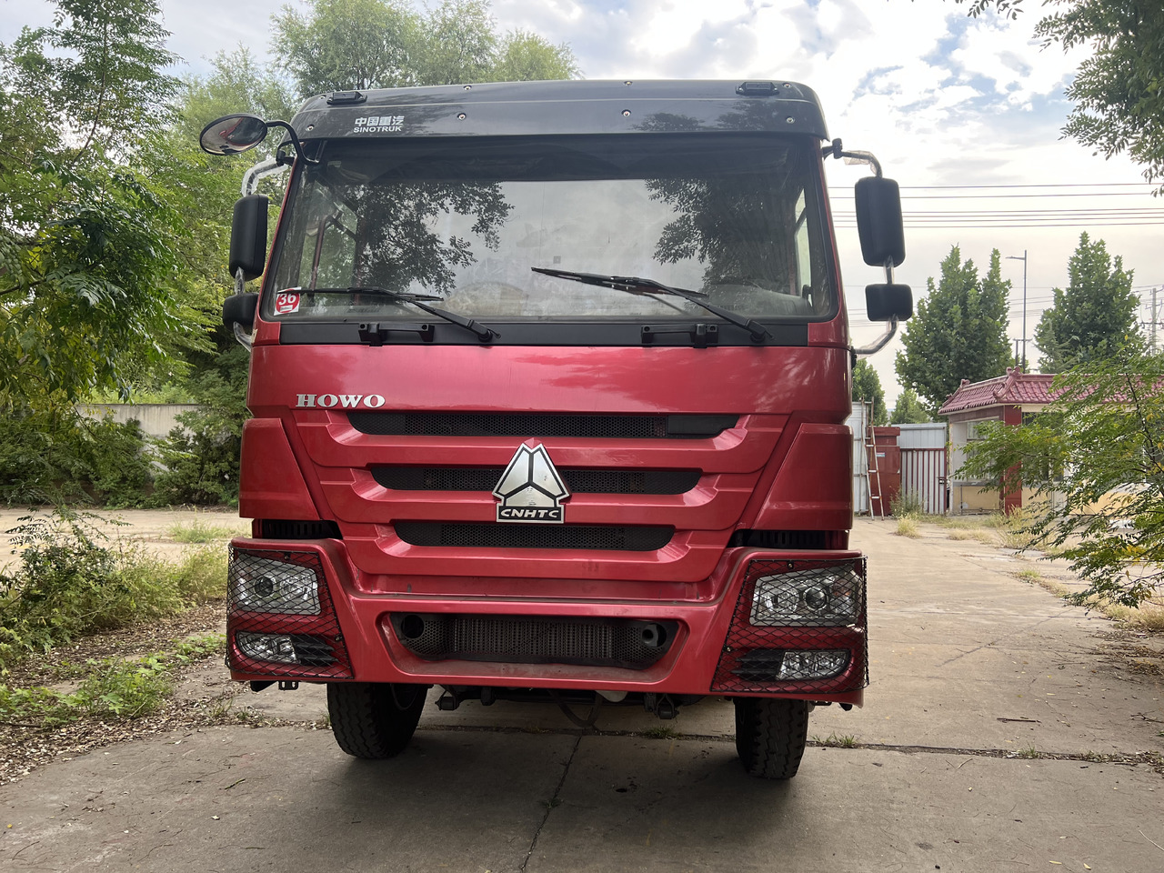SINOTRUK Howo - Kallurauto: pilt 4 SINOTRUK Howo - Kallurauto: pilt 4