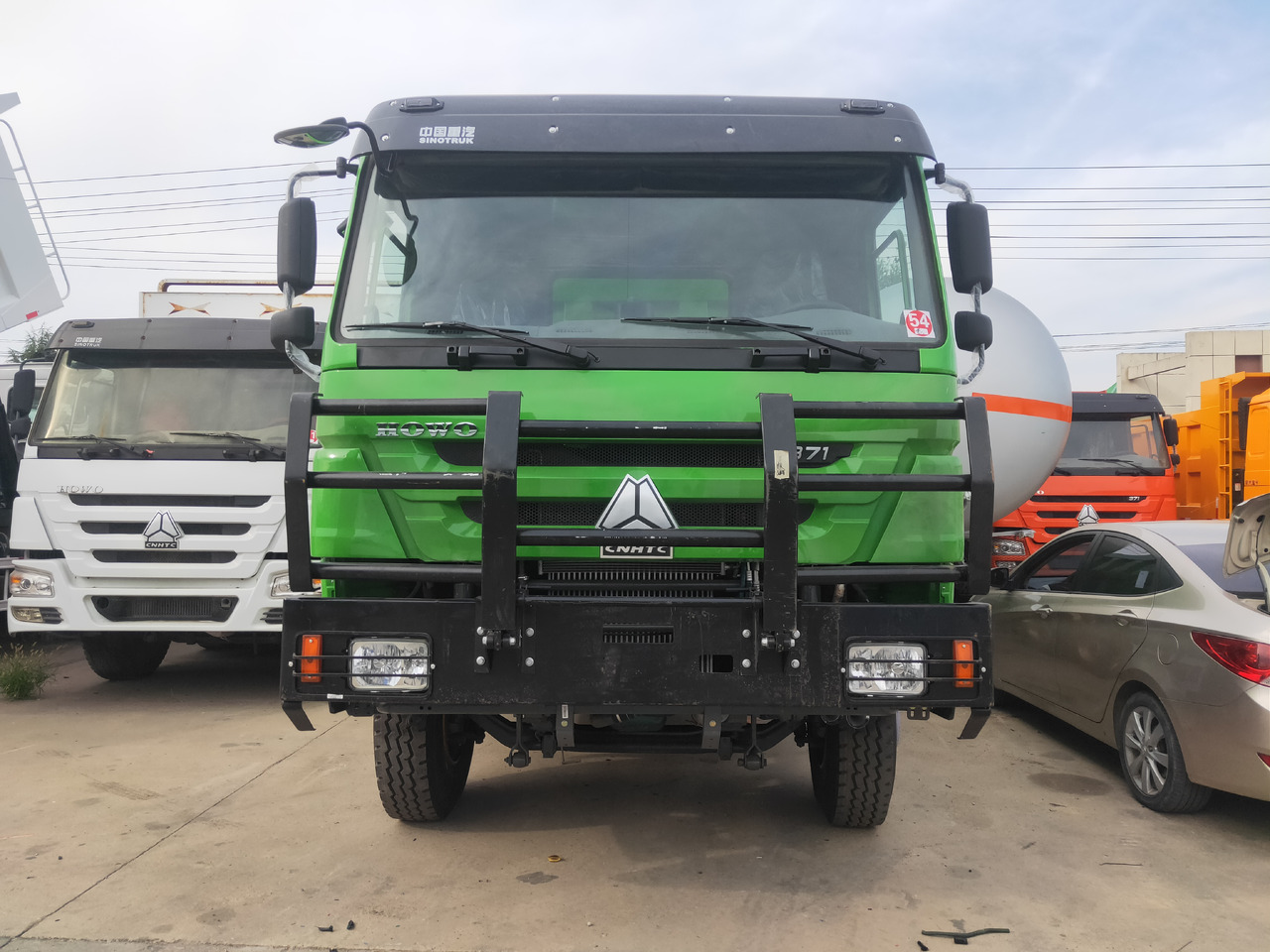 SINOTRUK Howo - Kallurauto: pilt 5 SINOTRUK Howo - Kallurauto: pilt 5
