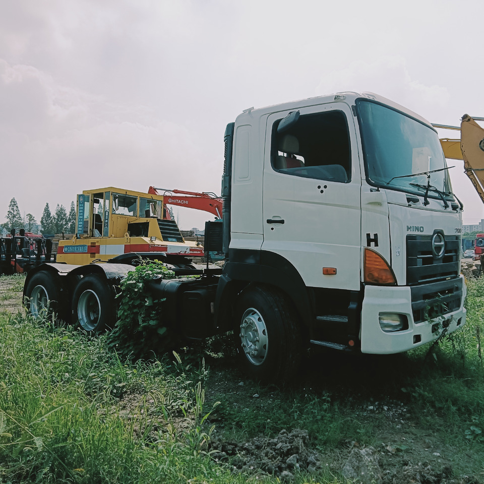 HINO 700 - Sadulveok: pilt 4 HINO 700 - Sadulveok: pilt 4