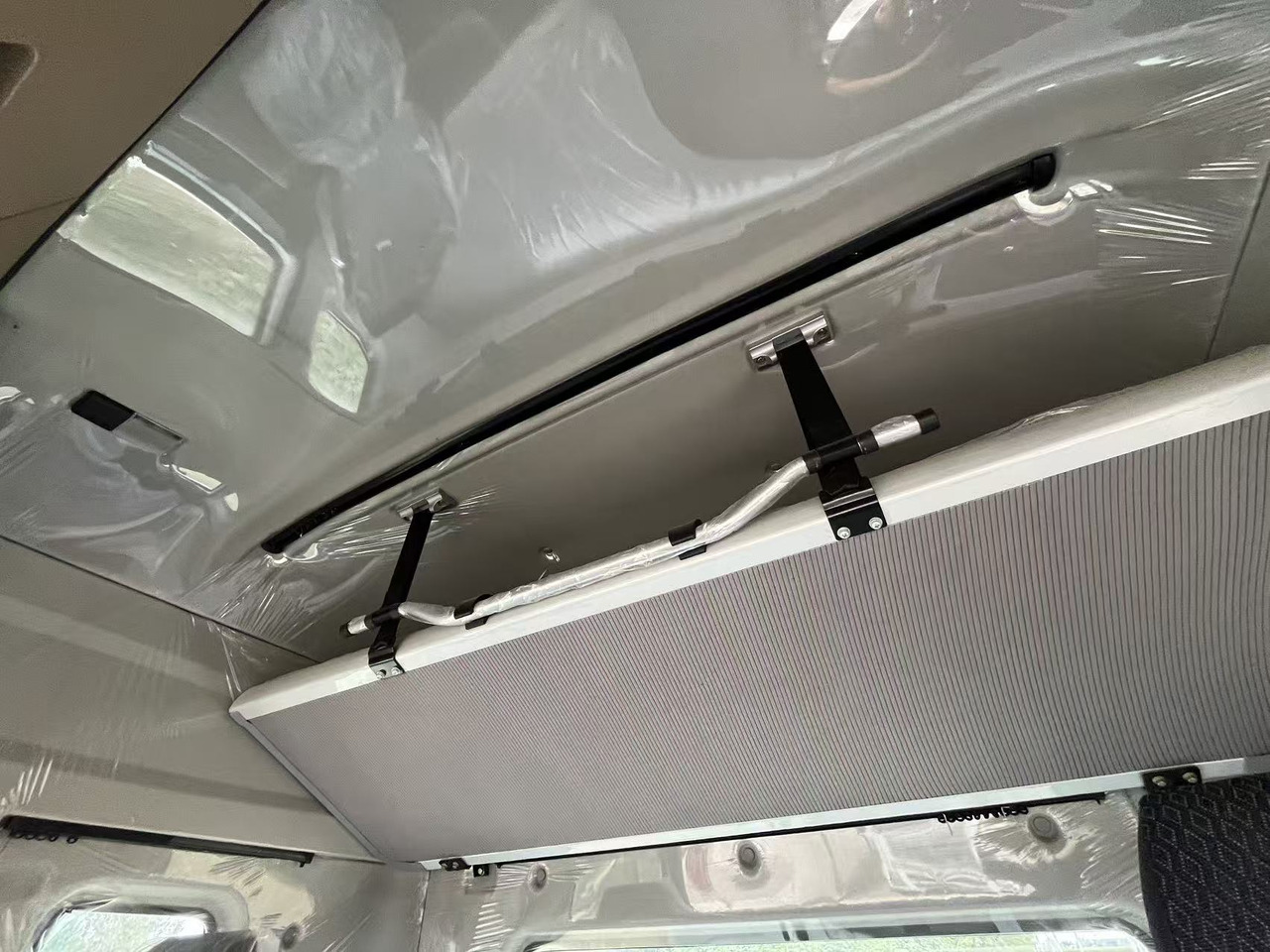 SINOTRUK HOHAN tractor - Sadulveok: pilt 5 SINOTRUK HOHAN tractor - Sadulveok: pilt 5