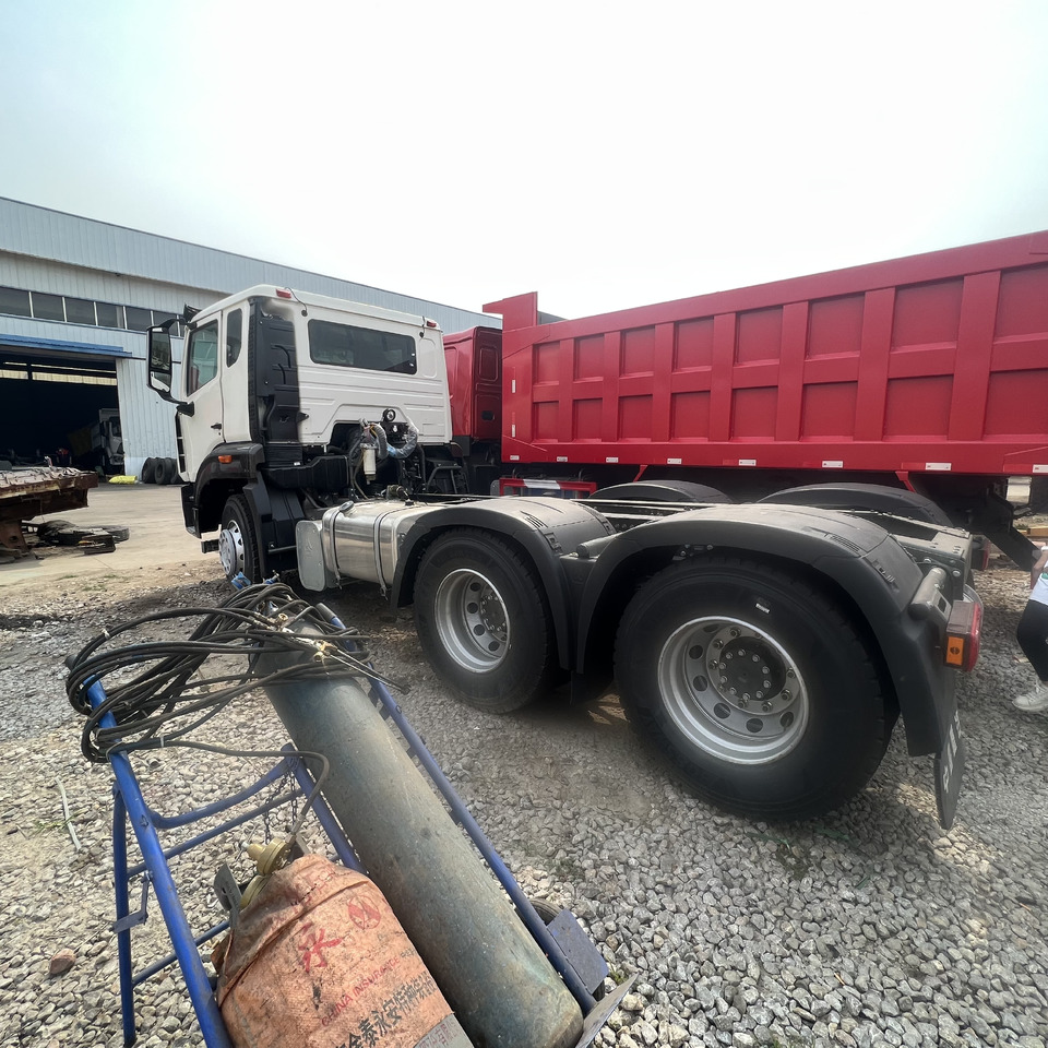 SINOTRUK HOHAN tralier head - Sadulveok: pilt 4 SINOTRUK HOHAN tralier head - Sadulveok: pilt 4
