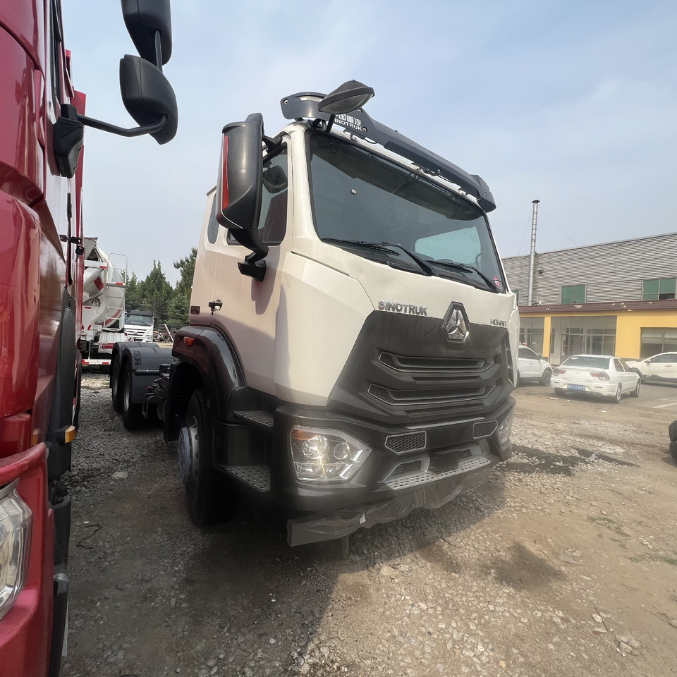 SINOTRUK HOHAN tralier head - Sadulveok: pilt 1 SINOTRUK HOHAN tralier head - Sadulveok: pilt 1