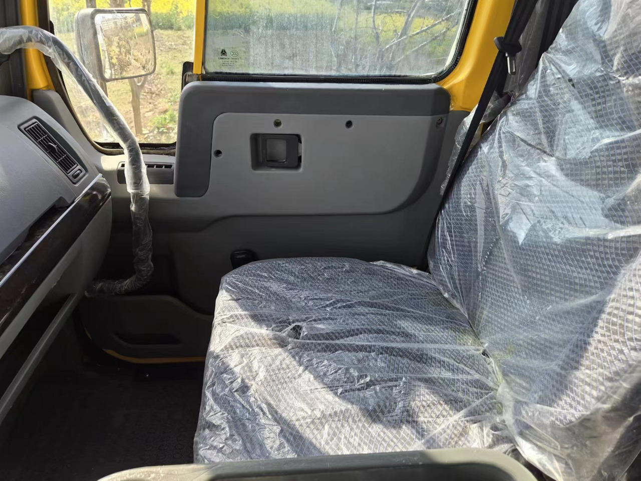 SINOTRUK HOWO - Sadulveok: pilt 2 SINOTRUK HOWO - Sadulveok: pilt 2