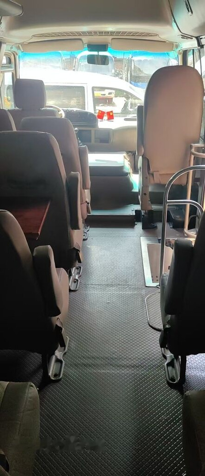 Toyota Coaster - Kaugsõidu buss: pilt 2 Toyota Coaster - Kaugsõidu buss: pilt 2