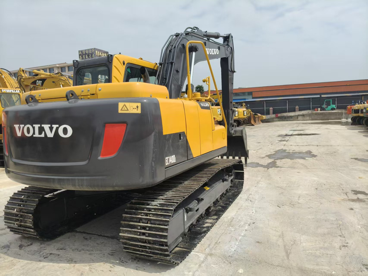 Volvo EC140DL - Lintekskavaator: pilt 3 Volvo EC140DL - Lintekskavaator: pilt 3