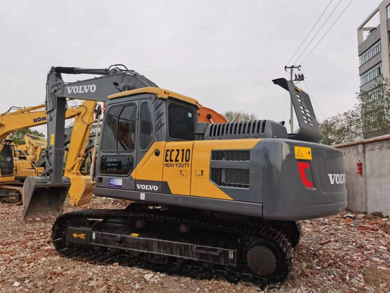 Volvo EC210 - Lintekskavaator: pilt 2 Volvo EC210 - Lintekskavaator: pilt 2