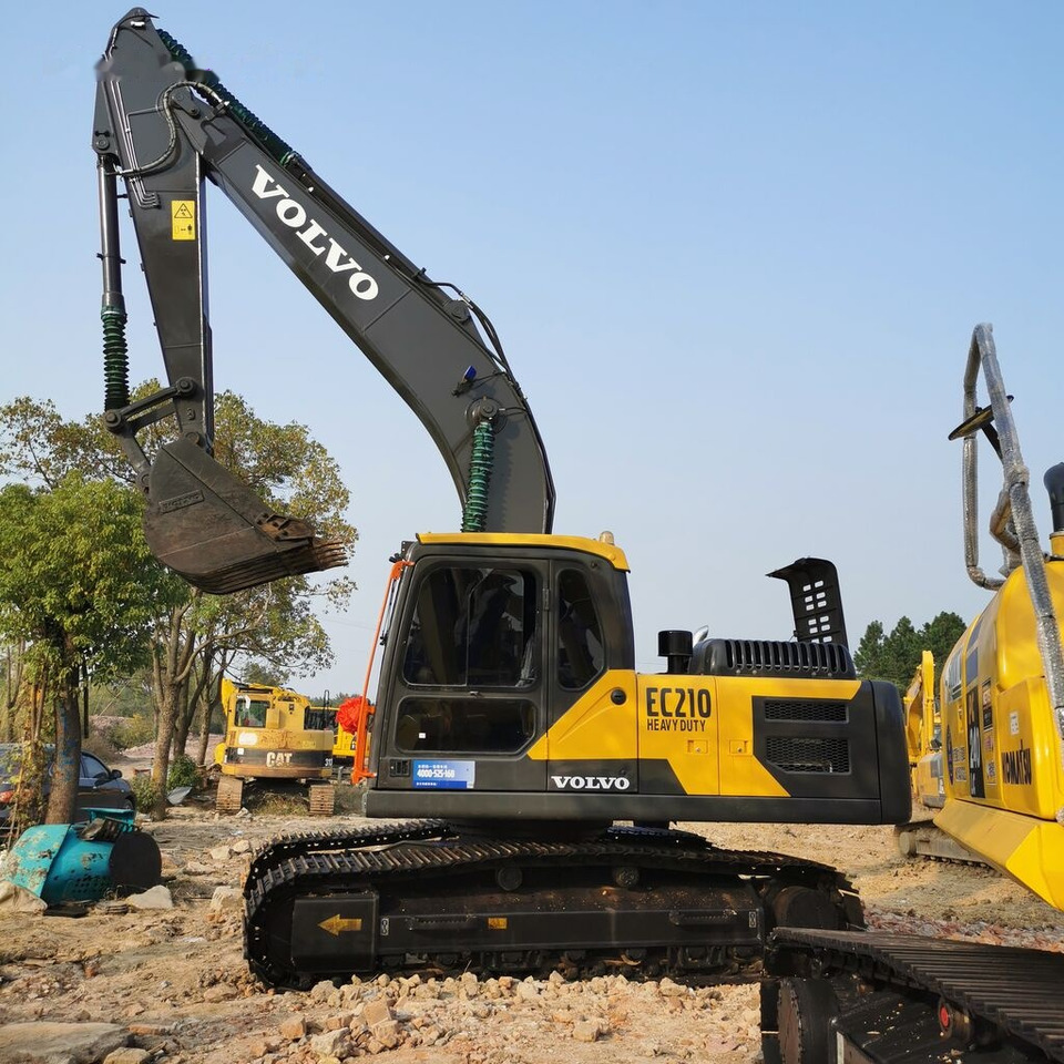 Volvo EC210 - Lintekskavaator: pilt 1 Volvo EC210 - Lintekskavaator: pilt 1