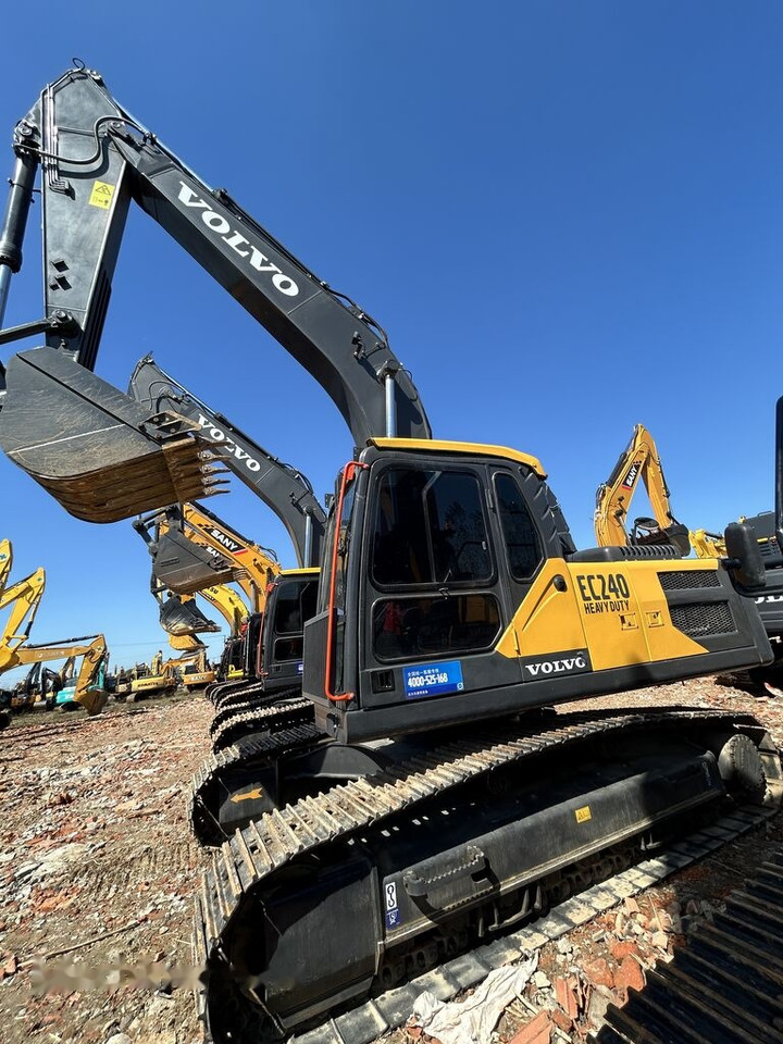Volvo EC240 - Lintekskavaator: pilt 3 Volvo EC240 - Lintekskavaator: pilt 3