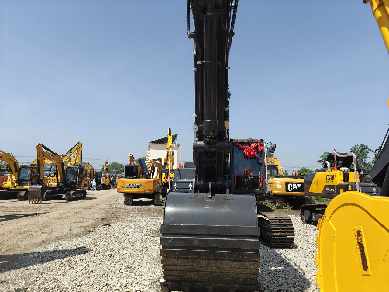 Volvo EC300DL - Lintekskavaator: pilt 3 Volvo EC300DL - Lintekskavaator: pilt 3