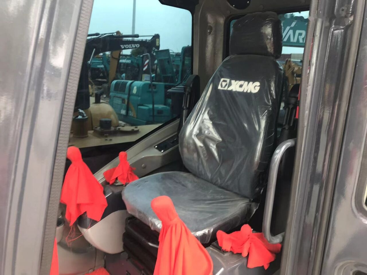 XCMG XE60DA - Miniekskavaator: pilt 5 XCMG XE60DA - Miniekskavaator: pilt 5