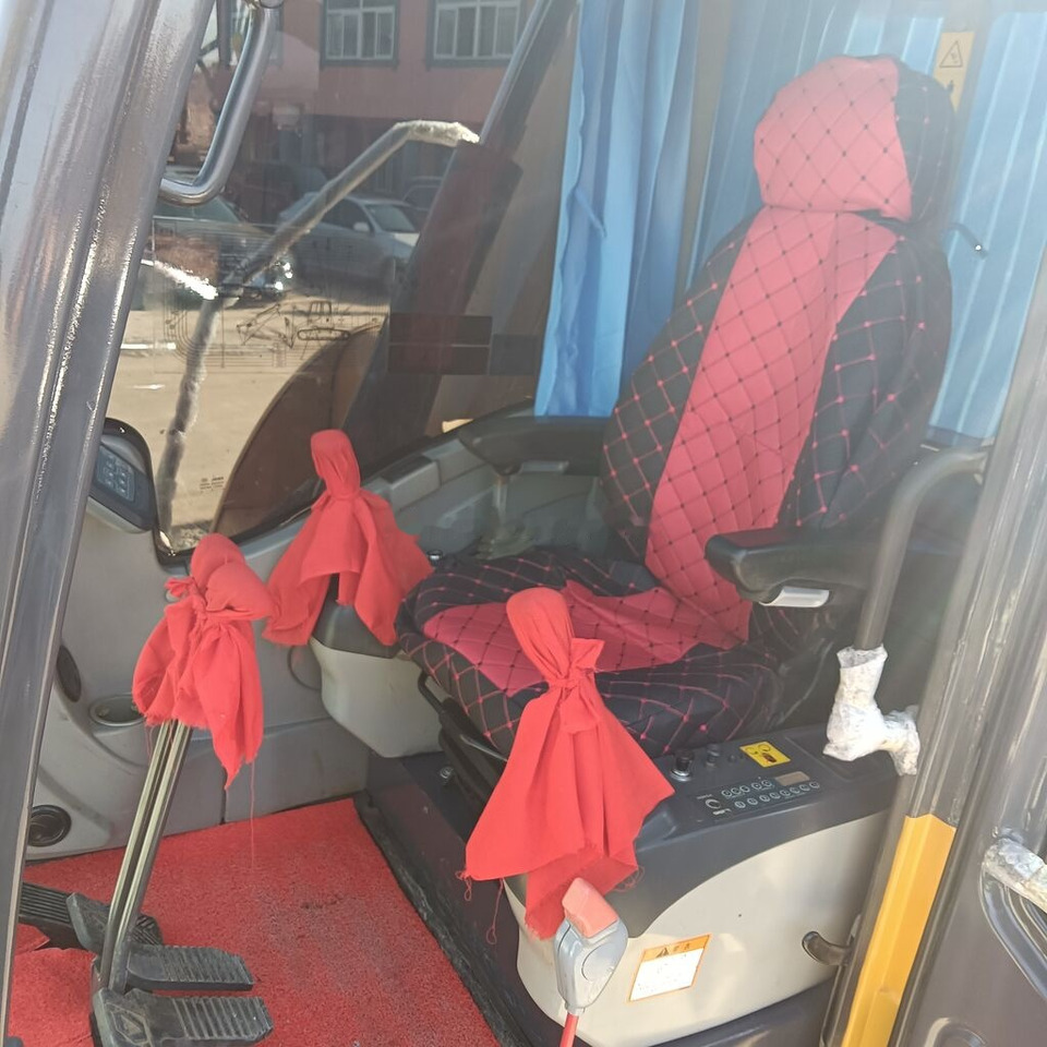 Miniekskavaator XCMG XE75DA: pilt 9