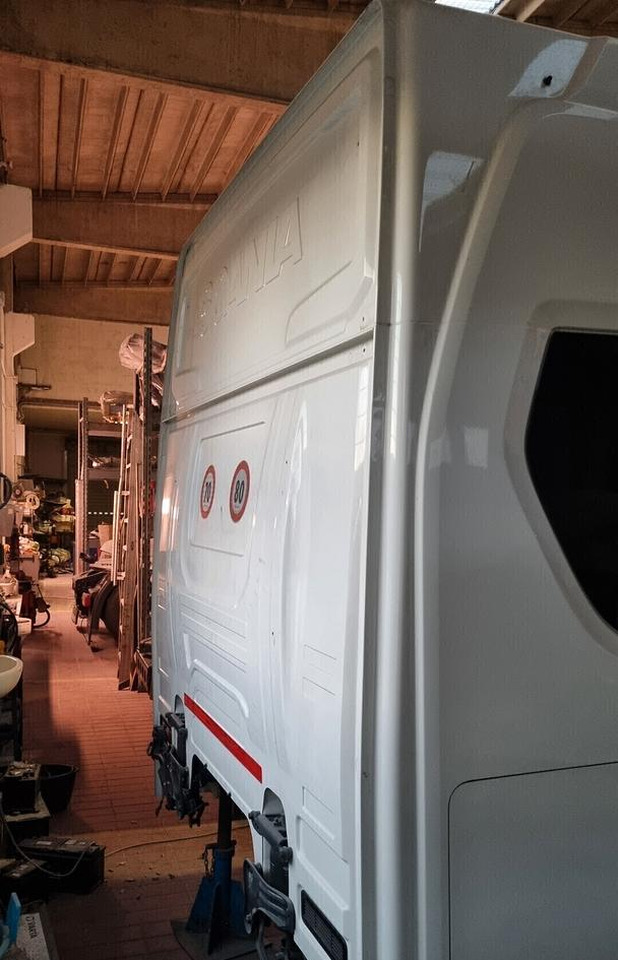 Cabina Scania NTG CR20H 2021 per R450 R550 etc. - Kabiin - Veoauto: pilt 3 Cabina Scania NTG CR20H 2021 per R450 R550 etc. - Kabiin - Veoauto: pilt 3