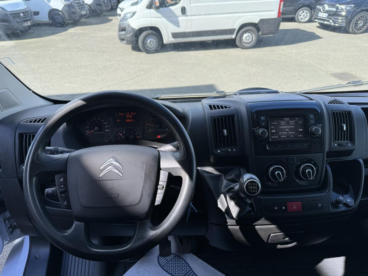 Citroen Jumper 3.3t L1H1 2.2 HDi 140CH - Väike kaubik: pilt 4 Citroen Jumper 3.3t L1H1 2.2 HDi 140CH - Väike kaubik: pilt 4