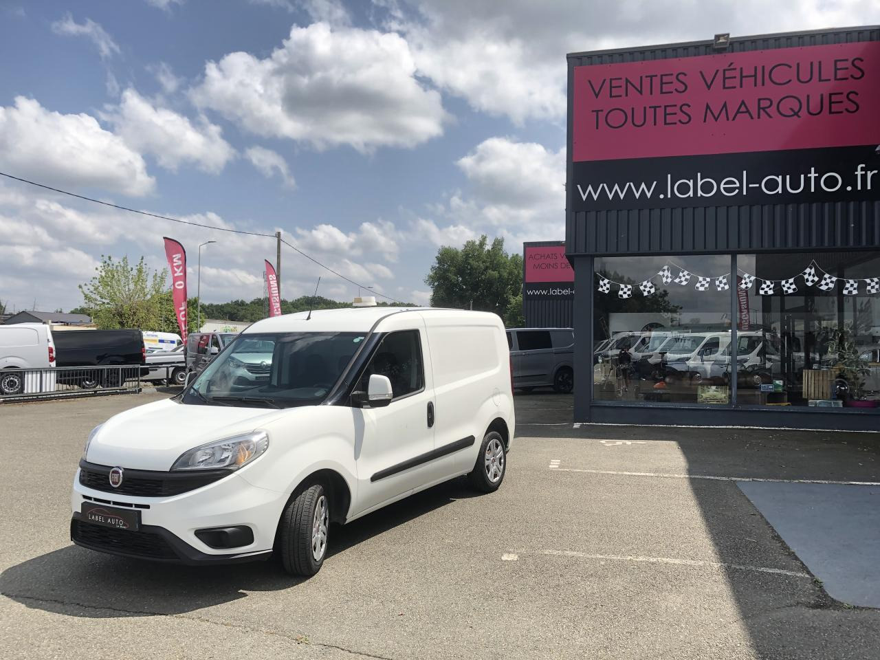 Fiat Doblo Cargo 1.3 MULTIJET 95CH PACK PROFESSIONAL TRIO E6 - Väike kaubik: pilt 5 Fiat Doblo Cargo 1.3 MULTIJET 95CH PACK PROFESSIONAL TRIO E6 - Väike kaubik: pilt 5