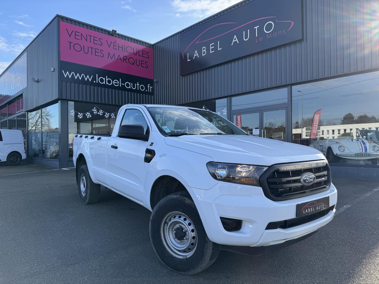 Ford Ranger 2.0 TDCI 170CH 4X4 SIMPLE CABINE XL - Pikap: pilt 2 Ford Ranger 2.0 TDCI 170CH 4X4 SIMPLE CABINE XL - Pikap: pilt 2